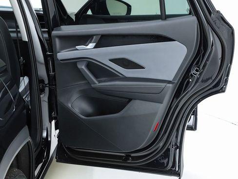 New 2026 Volkswagen Tiguan SE image 31