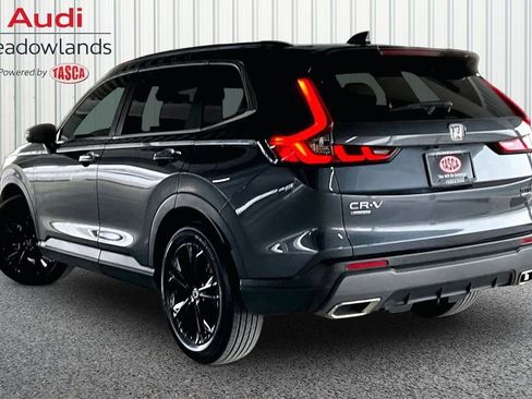 Used 2023 Honda CR-V Sport Touring image 4