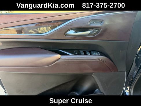 Used 2021 Cadillac Escalade Sport Platinum image 17