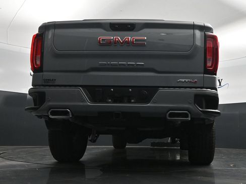 Used 2025 GMC Sierra 1500 AT4 w/ AT4 Premium Package AWD/4WD image 31