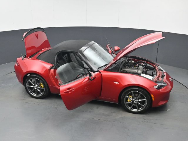 Used 2016 MAZDA MX-5 Miata Grand Touring RWD image 42