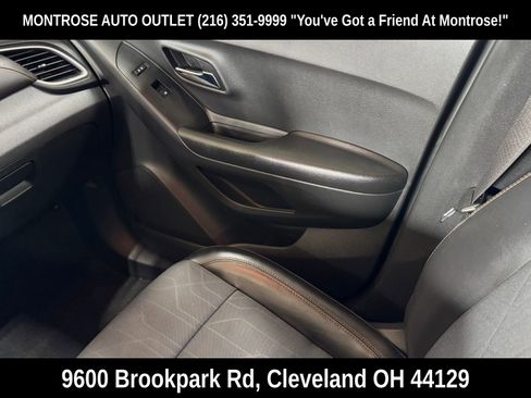 Used 2021 Chevrolet Trax LT image 39