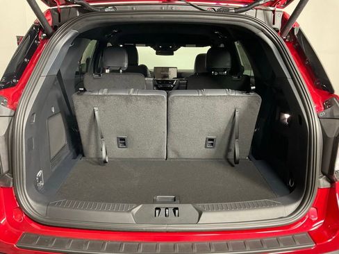 New 2026 Ford Explorer ST-Line w/ ST-Line Street Pack RWD image 11