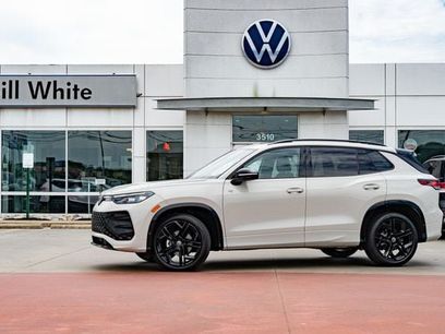 New 2026 Volkswagen Tiguan SE R-Line