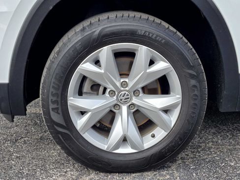 Used 2018 Volkswagen Atlas S FWD image 12