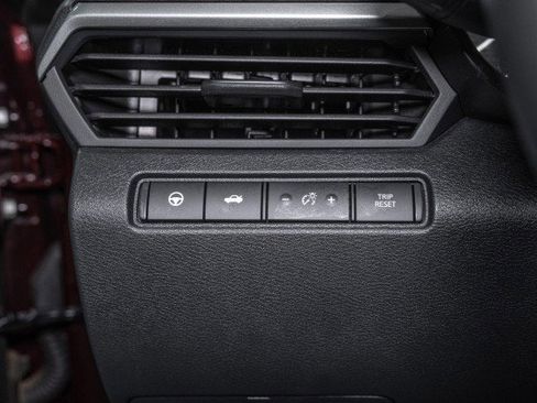 Used 2024 Nissan Altima 2.5 SL image 18