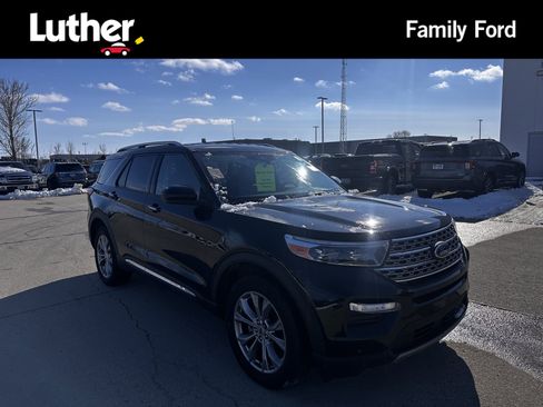 Used 2023 Ford Explorer Limited w/ Class IV Trailer Tow Package AWD/4WD image 1