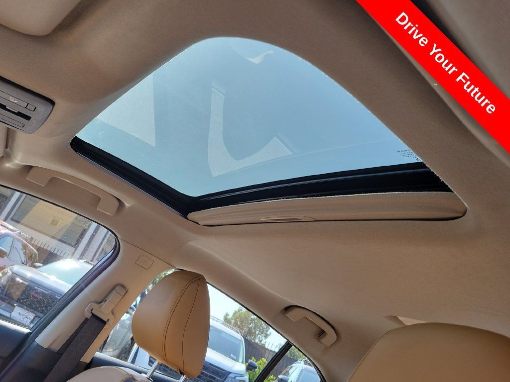 Used 2025 Nissan Sentra SV w/ SV Premium Package FWD image 21