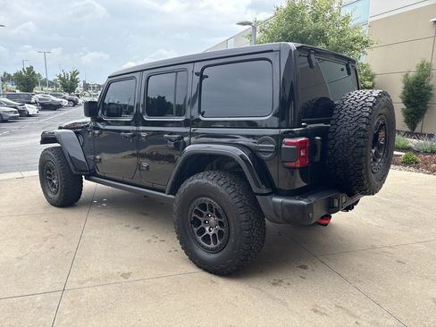 Used 2022 Jeep Wrangler Unlimited Rubicon w/ Steel Bumper Group AWD/4WD image 8