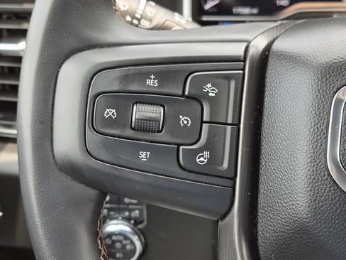 Used 2024 GMC Sierra 2500 AT4 w/ AT4 Preferred Package AWD/4WD image 19
