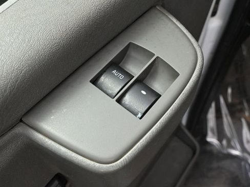 Used 2017 Chevrolet Express 3500 LT w/ LT Preferred Equipment Group image 19