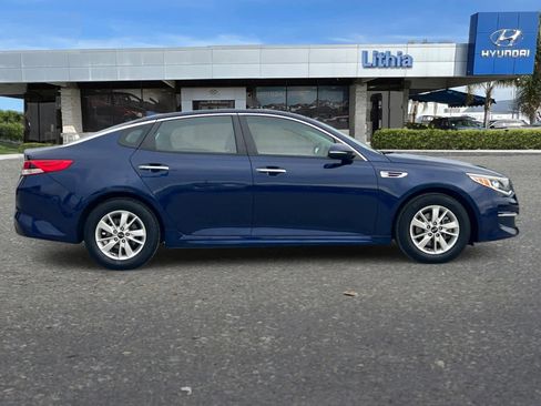 Used 2018 Kia Optima LX image 8