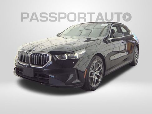 Used 2026 BMW 540i xDrive w/ Premium Package AWD/4WD image 1