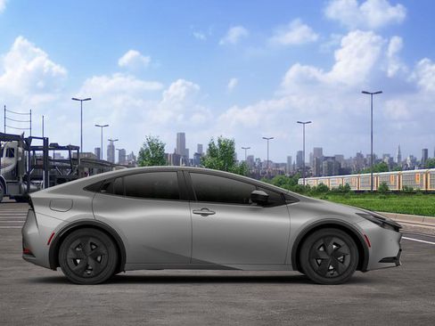 New 2026 Toyota Prius Plug-In Hybrid FWD image 12