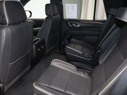 Used 2023 Chevrolet Tahoe Premier AWD/4WD image 21