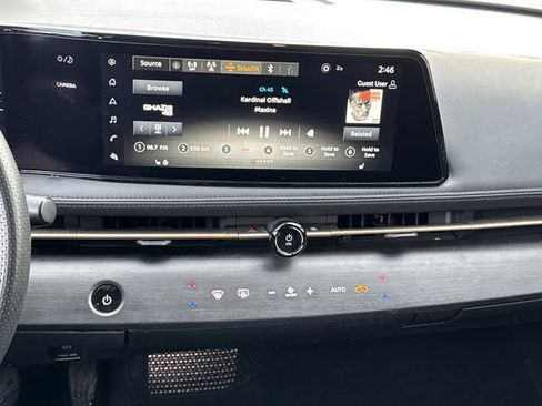 Certified 2023 Nissan Ariya FWD image 15