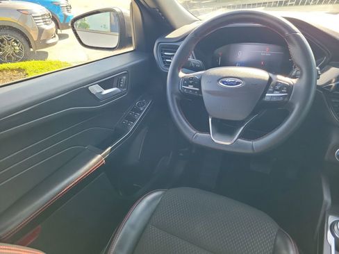 Used 2025 Ford Escape ST-Line FWD image 20