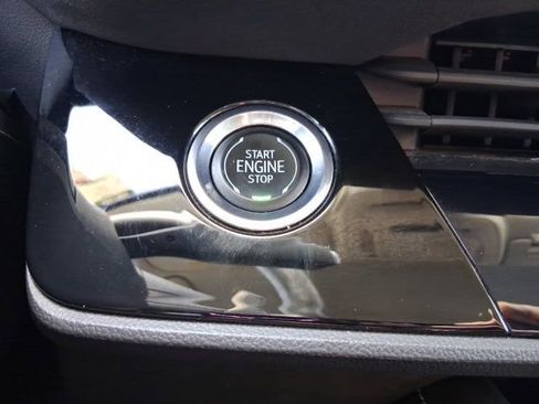 Used 2025 Buick Envision Sport Touring AWD/4WD image 26