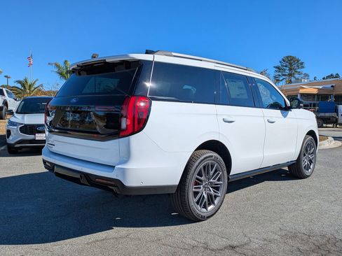 New 2025 Ford Expedition Platinum w/ Stealth Performance Package image 5