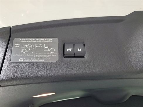 Used 2023 INFINITI QX55 Luxe w/ Cargo Package image 8