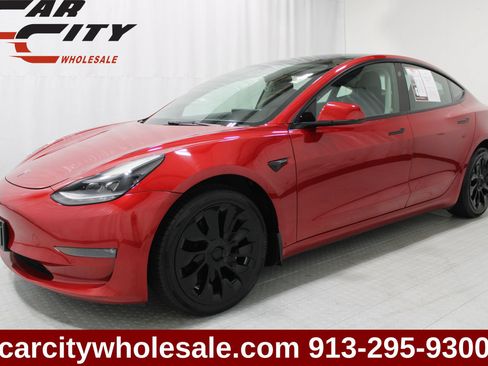Used 2022 Tesla Model 3 Long Range AWD/4WD image 1