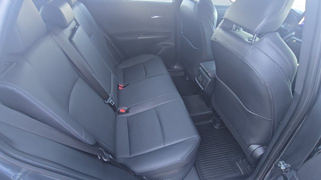 Used 2024 Toyota Venza XLE AWD/4WD image 16