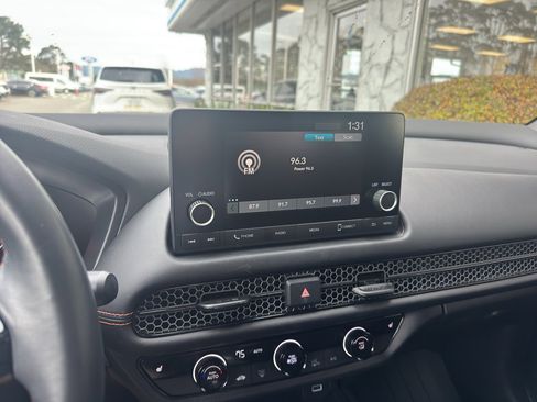 Used 2024 Honda HR-V Sport image 23