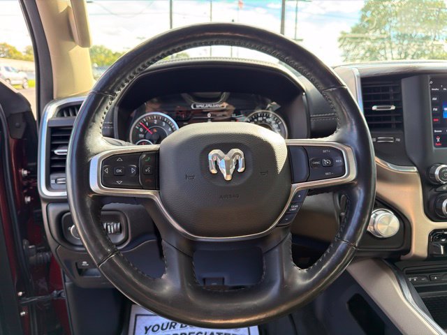 Used 2019 RAM 1500 Laramie AWD/4WD image 17