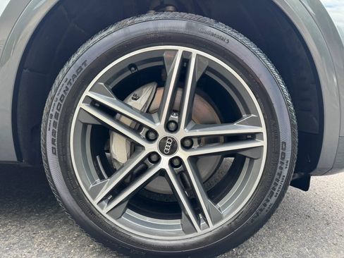 Used 2022 Audi Q5 e Premium Plus w/ Premium Plus Package AWD/4WD image 18
