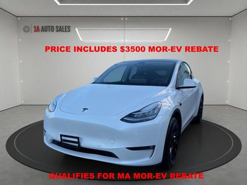 Used 2022 Tesla Model Y Long Range image 1