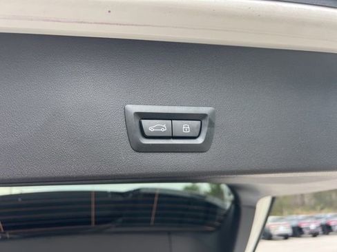 Used 2025 BMW X3 xDrive30i w/ Convenience Package image 27