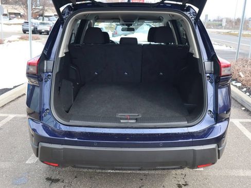 Certified 2025 Nissan Rogue SV AWD/4WD image 30