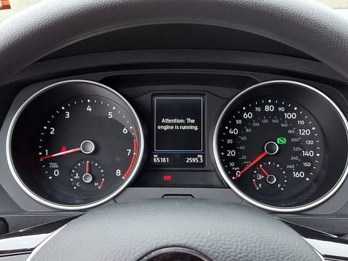 Used 2020 Volkswagen Tiguan S FWD image 23