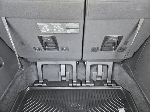 New 2026 Kia Carnival SX Prestige image 23