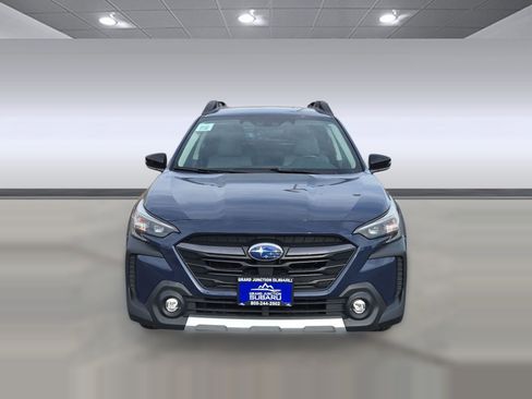Used 2023 Subaru Outback Limited image 6