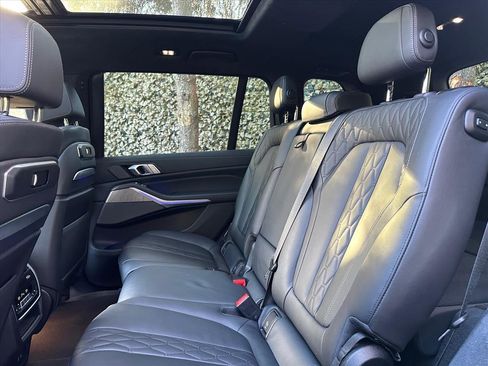 Used 2023 BMW X7 M60i w/ Executive Package image 21