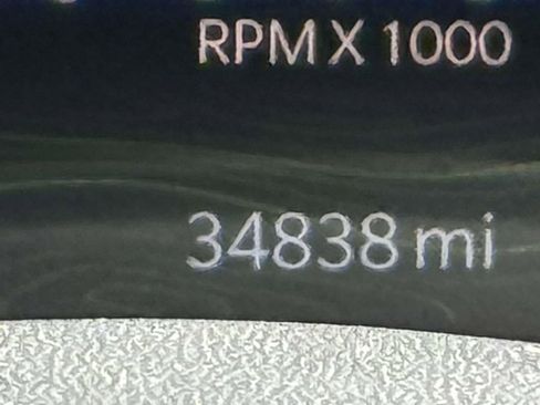 Used 2023 Jeep Grand Cherokee Overland w/ Luxury Tech Group IV AWD/4WD image 20