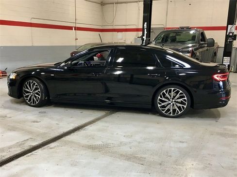Used 2021 Audi A8 L 4.0T w/ Luxury Package image 2