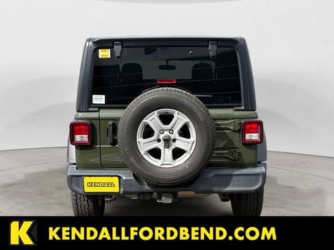 Used 2021 Jeep Wrangler Sport S image 4