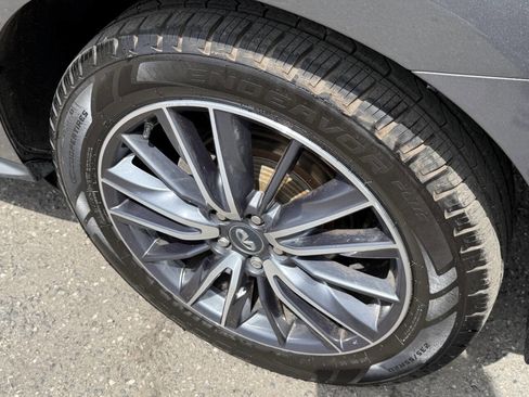 Used 2019 INFINITI QX60 Luxe w/ Sensory Package AWD/4WD image 31