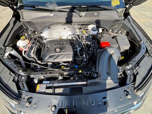 Used 2025 Chevrolet TrailBlazer LT FWD image 32
