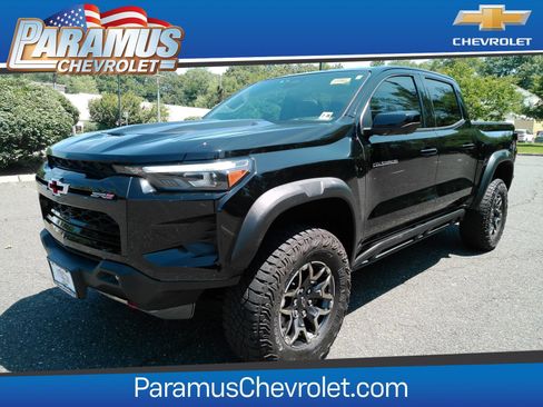 Certified 2023 Chevrolet Colorado ZR2 w/ ZR2 Convenience Package III AWD/4WD image 1