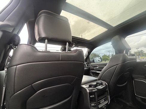 Used 2021 RAM 1500 Laramie AWD/4WD image 27