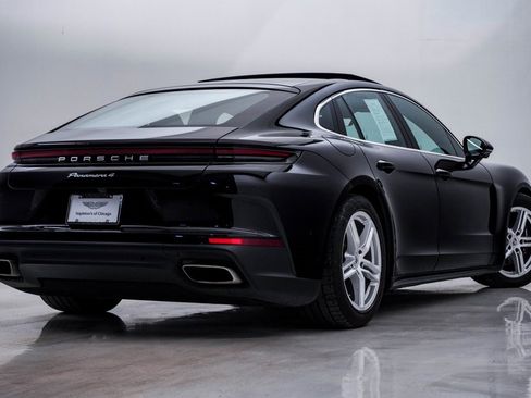 Used 2025 Porsche Panamera 4 image 9