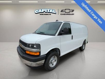 New 2025 Chevrolet Express 2500 Work Van w/ Driver Convenience Package