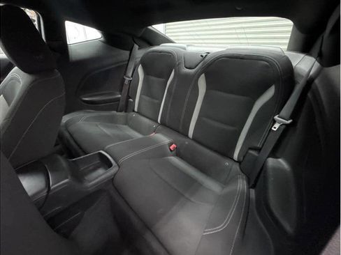 Used 2018 Chevrolet Camaro LT image 9