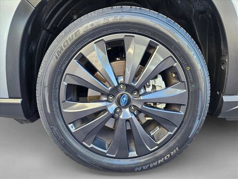 Used 2022 Subaru Ascent Onyx Edition image 23