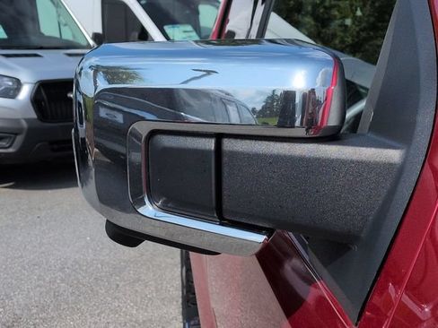 Used 2021 Ford F150 Lariat w/ Equipment Group 502A High AWD/4WD image 12