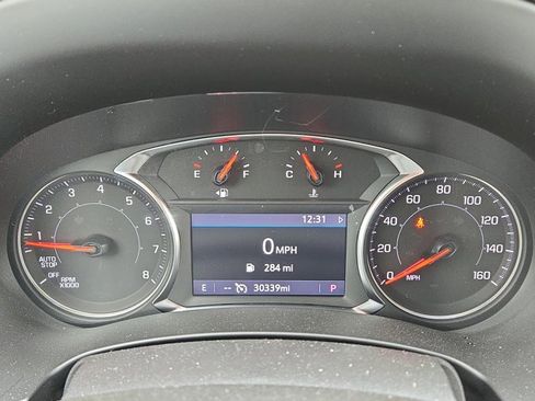 Used 2023 GMC Terrain SLT image 23