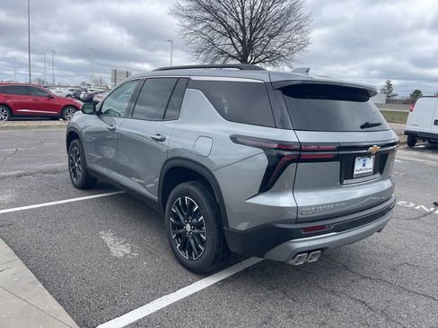 New 2026 Chevrolet Traverse LT w/ Sun and Wheel Package image 5